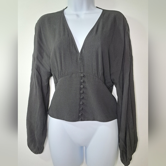 Abercrombie & Fitch Black Long Sleeve  Button-Up Top Size Small - Picture 3 of 14